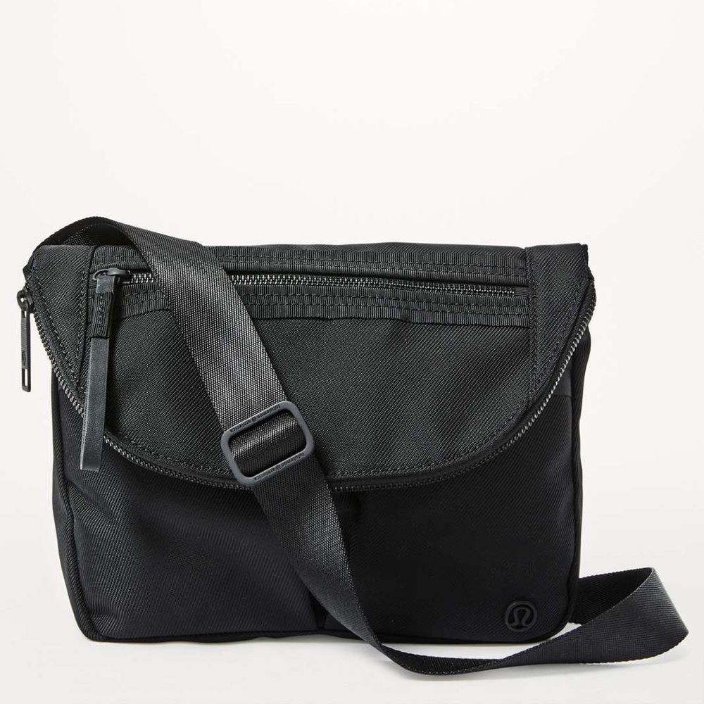 Lululemon Festival Bag- NWOT
